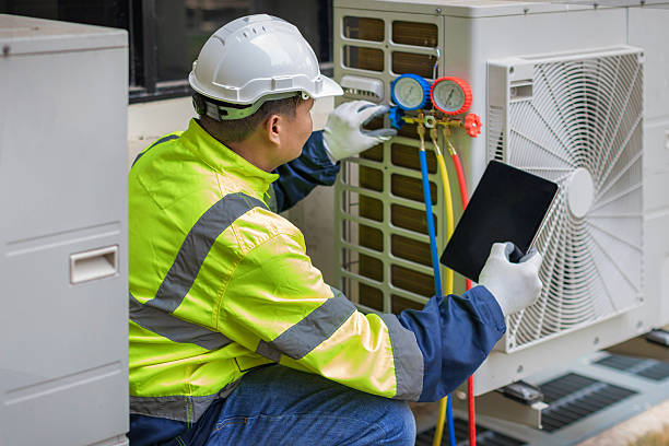 Professional Emergency Hvac Repair technician working in Eastport, ME